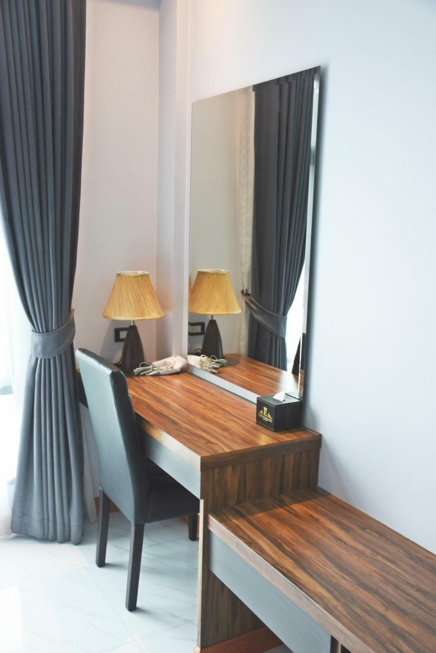Eireann Boutique Hotel Prakhon Chai Extérieur photo